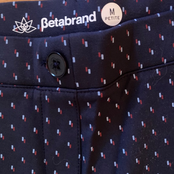 Betabrand women’s Medium Petite size pull on comfy dress Pants - like new - Picture 6 of 7